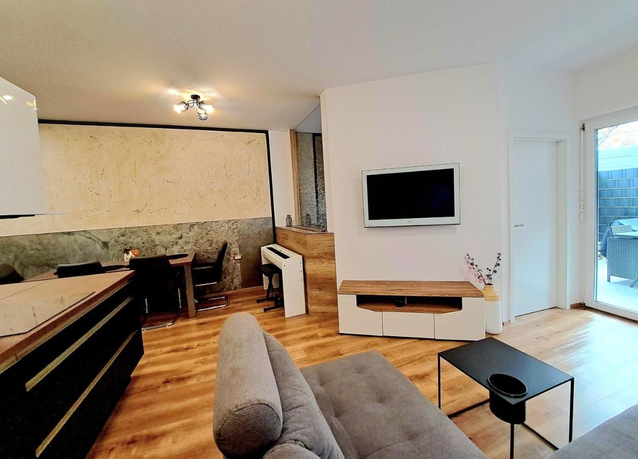 Stunning New Apartment With Free Parking Near City Centre Lublana Zewnętrze zdjęcie